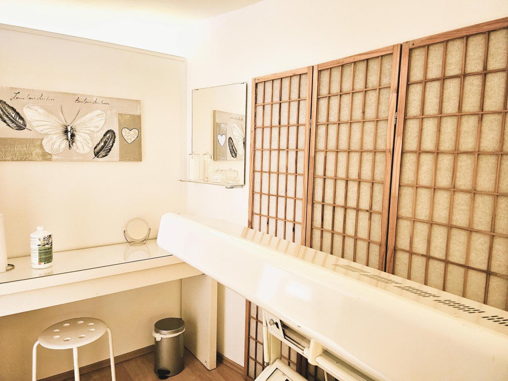 Das Nest Boardinghouse Hamburg Niendorf Bagian luar foto