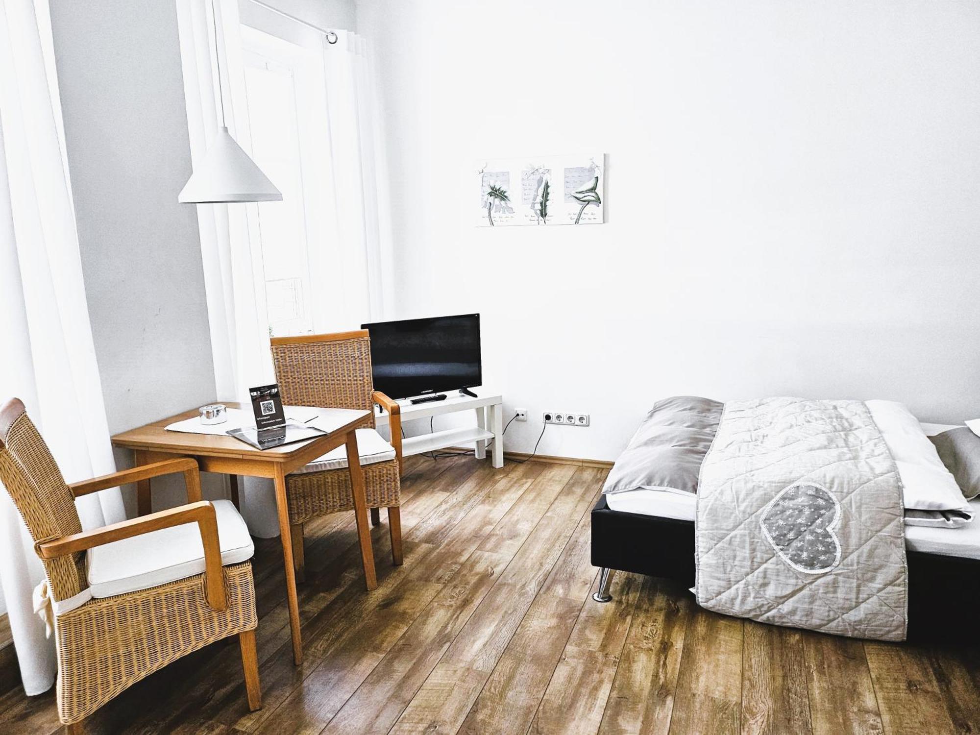 Das Nest Boardinghouse Hamburg Niendorf Bagian luar foto