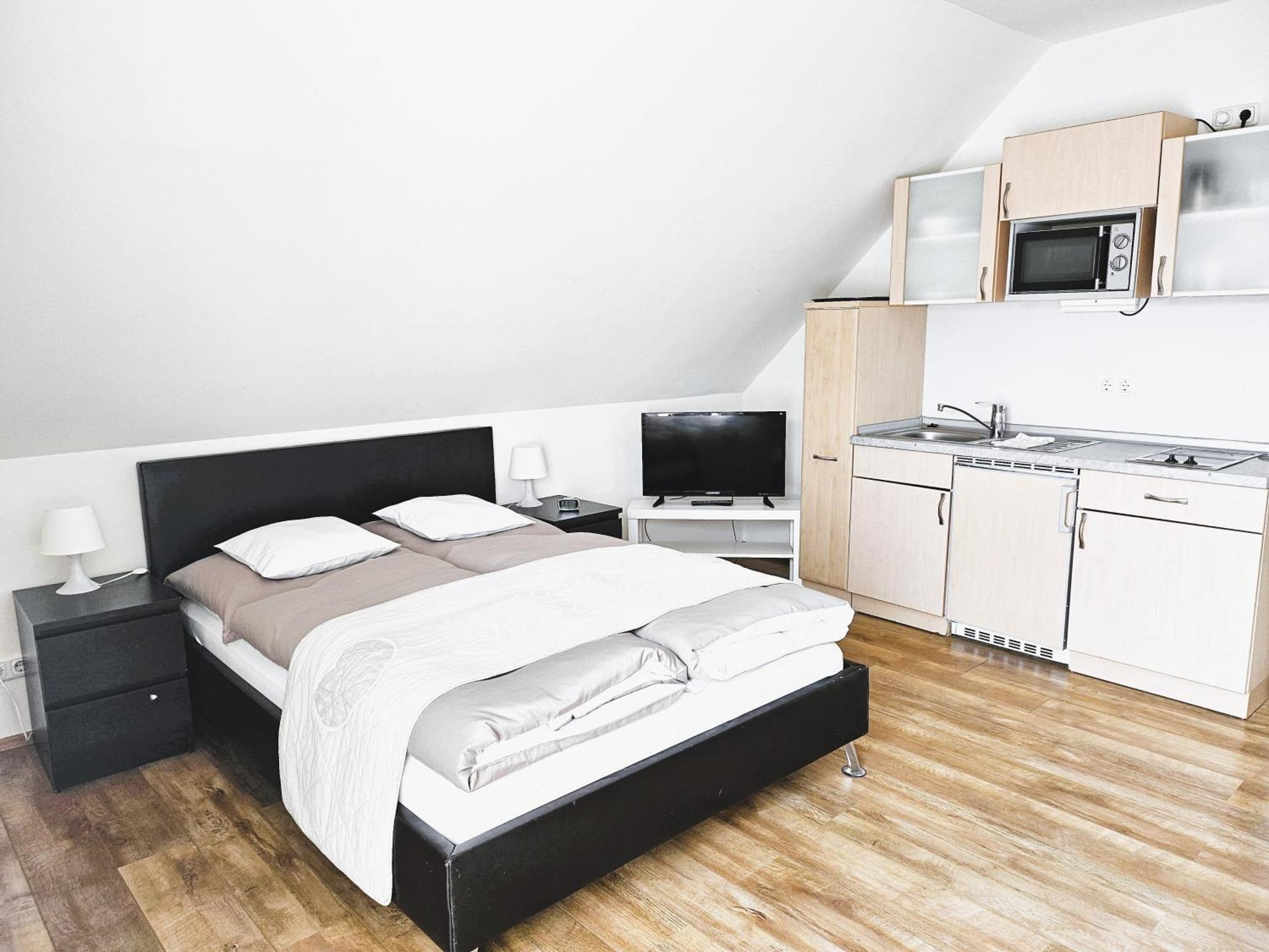 Das Nest Boardinghouse Hamburg Niendorf Bagian luar foto