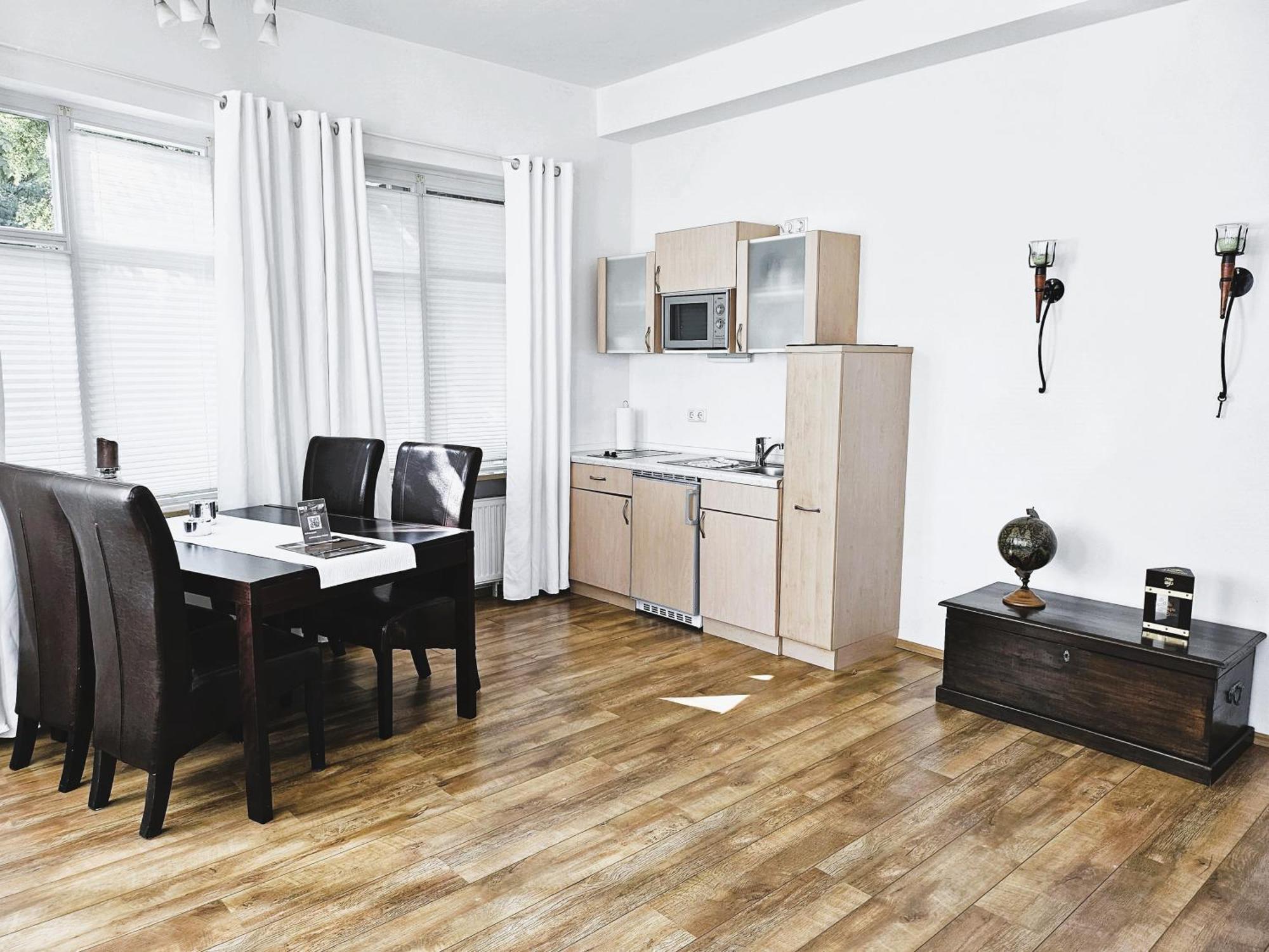 Das Nest Boardinghouse Hamburg Niendorf Bagian luar foto